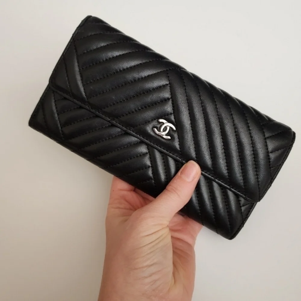Chanel Black Quilted Leather Wallet Clutch